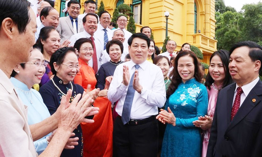 State President highlights lifelong learning as key to reinforcing Viet Nam's internal strength